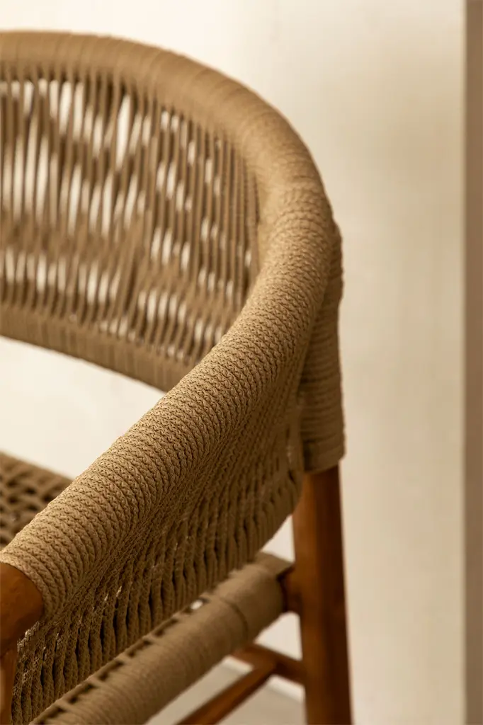new-chair-2.webp